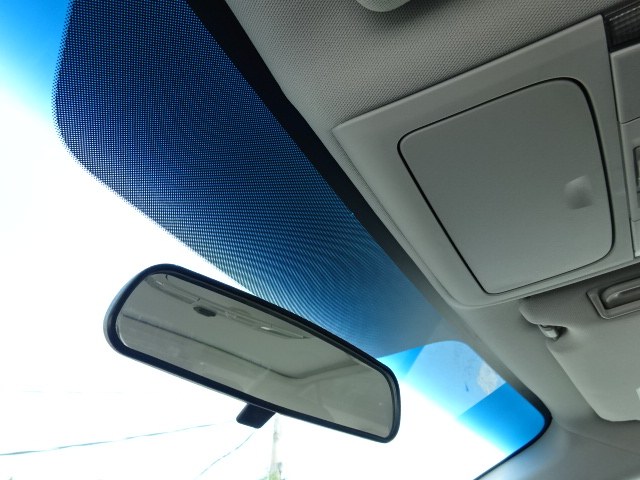 2010 Subaru Legacy 2.5i Premium photo