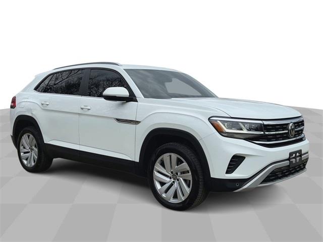 2022 Volkswagen Atlas Cross Sport 2.0T SE w/Technology photo