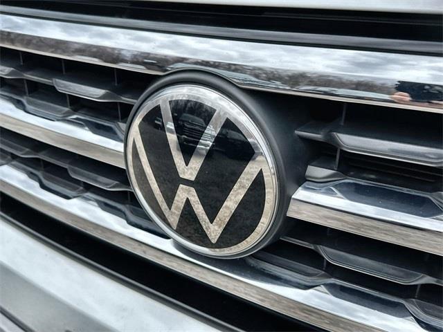 2022 Volkswagen Atlas Cross Sport 2.0T SE w/Technology photo