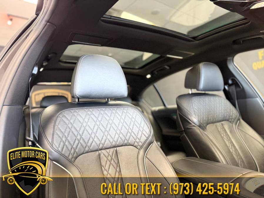 2019 BMW 7-Series 750i xDrive Sedan photo