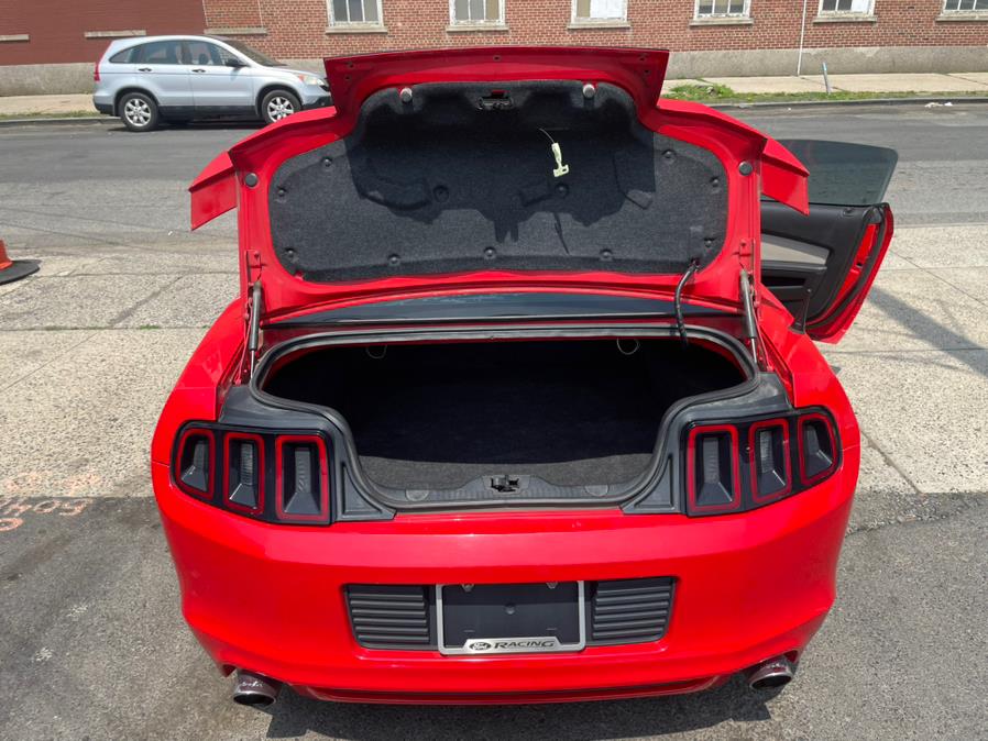 2013 Ford Mustang V6 photo