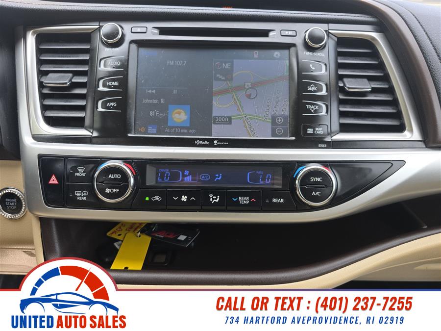 2014 Toyota Highlander XLE photo