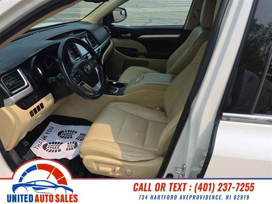2014 Toyota Highlander XLE photo