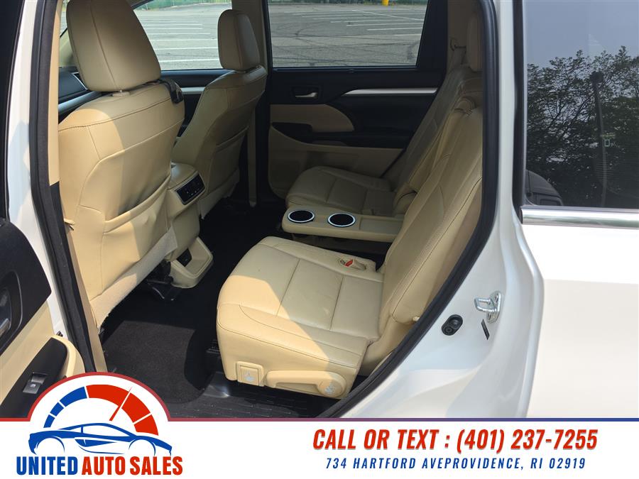 2014 Toyota Highlander XLE photo