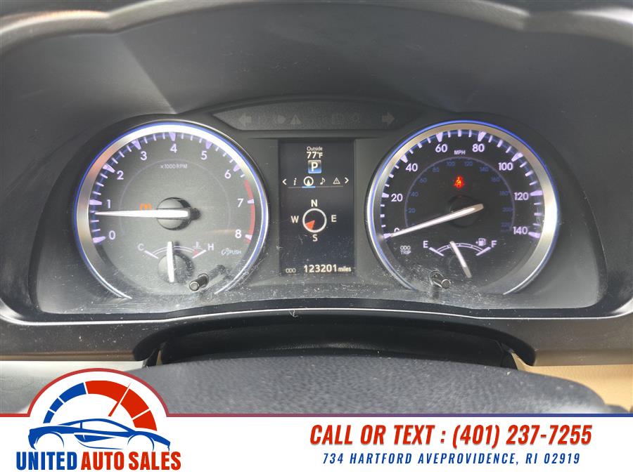 2014 Toyota Highlander XLE photo