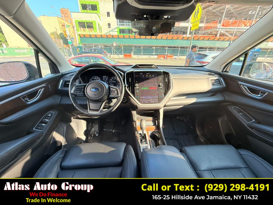 2023 Subaru Ascent Touring 7-Passenger photo