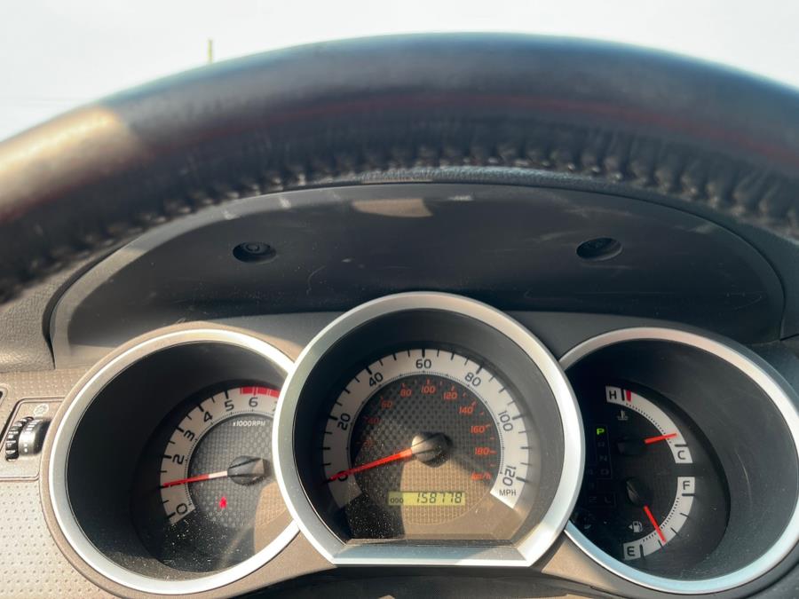 2014 Toyota Tacoma V6 photo