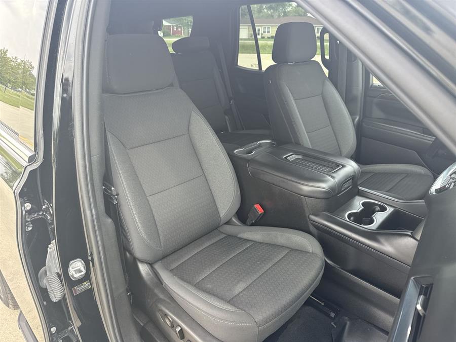 2022 Chevrolet Tahoe LS photo