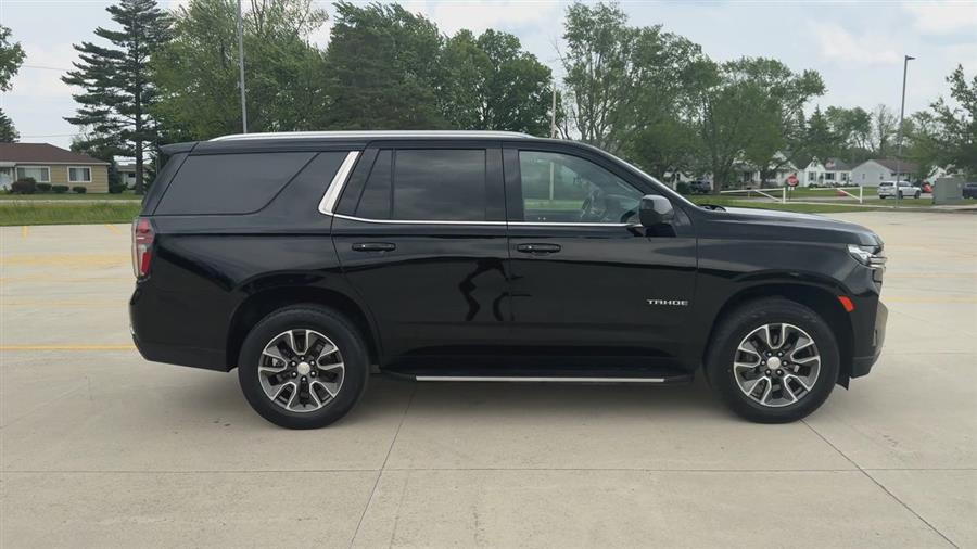 2022 Chevrolet Tahoe LS photo