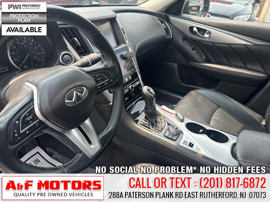 2019 Infiniti Q50 3.0t LUXE AWD photo