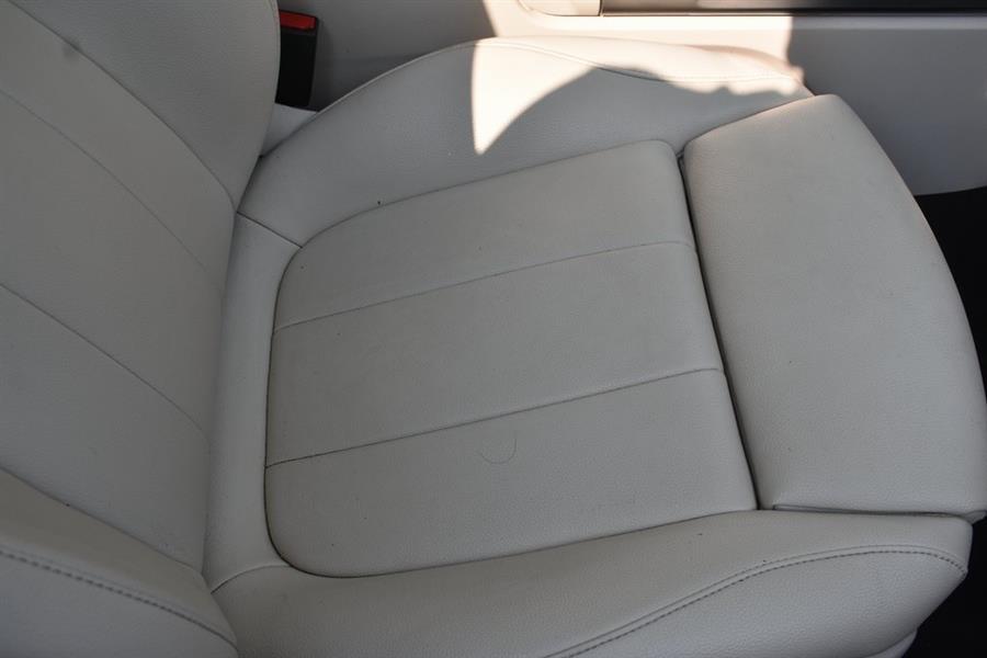 2021 Mercedes-Benz GLB GLB 250 photo