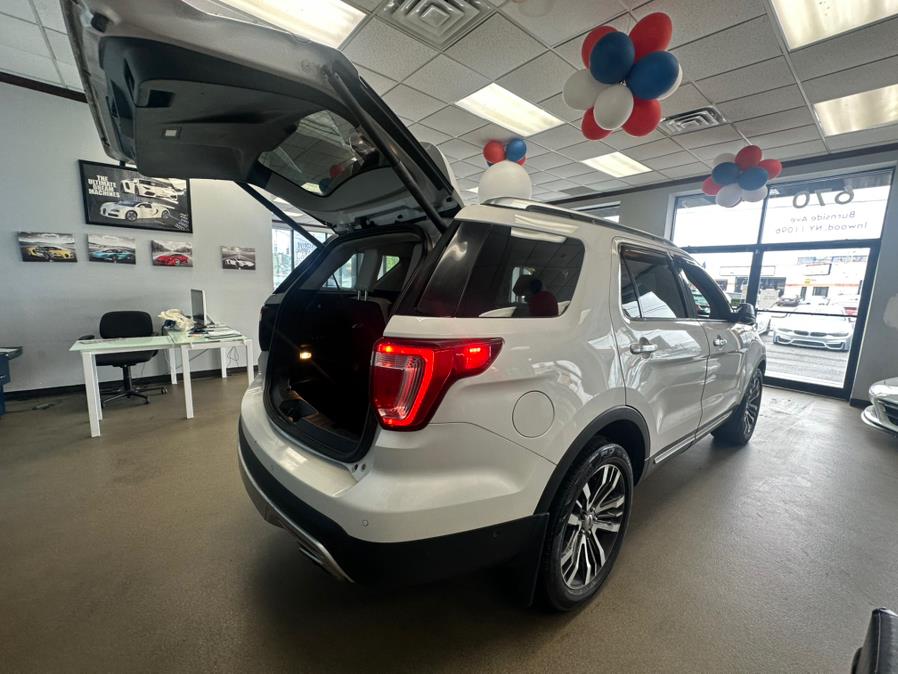 2017 Ford Explorer Platinum 4WD photo