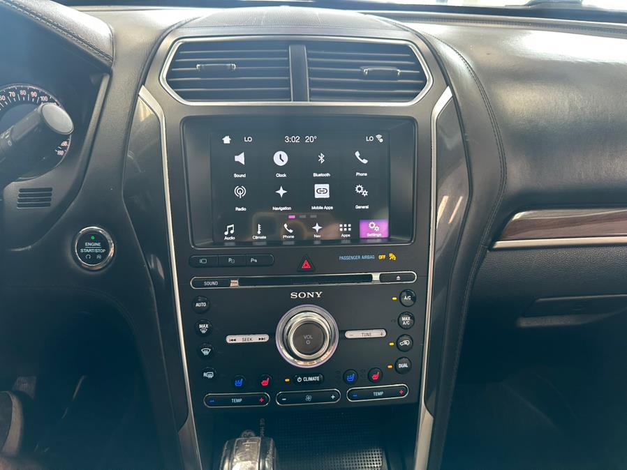 2017 Ford Explorer Platinum 4WD photo