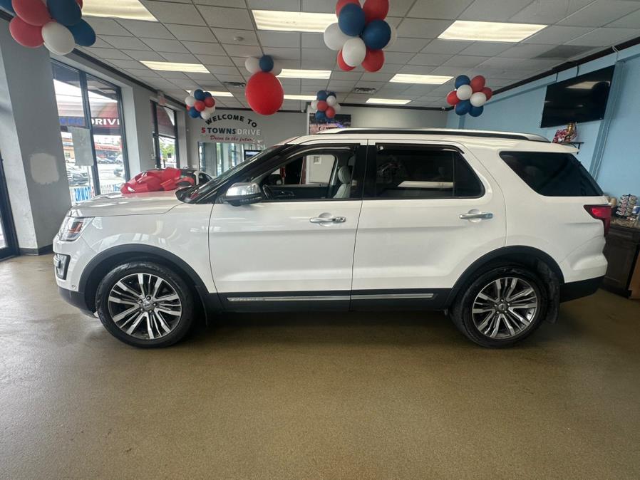 2017 Ford Explorer Platinum 4WD photo
