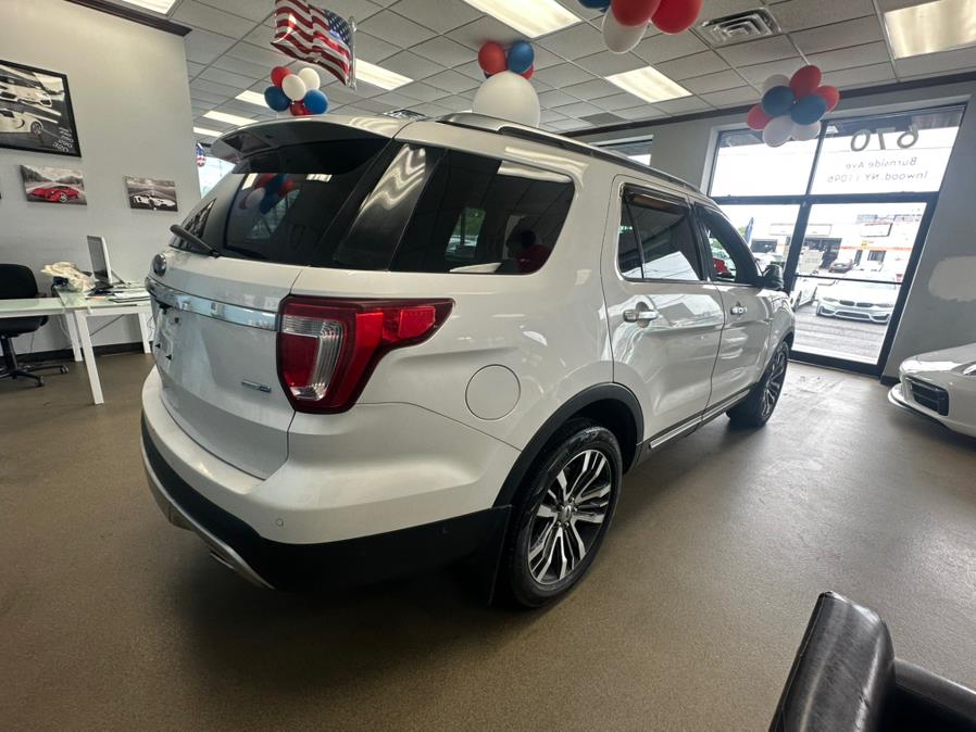 2017 Ford Explorer Platinum 4WD photo