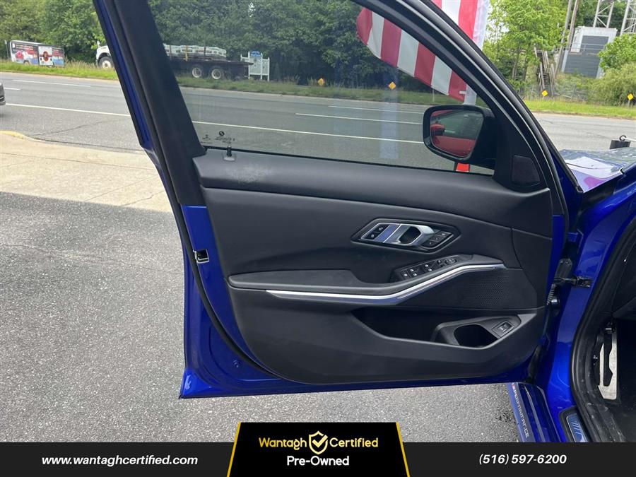 2022 BMW 3-Series 330i Sedan North America photo