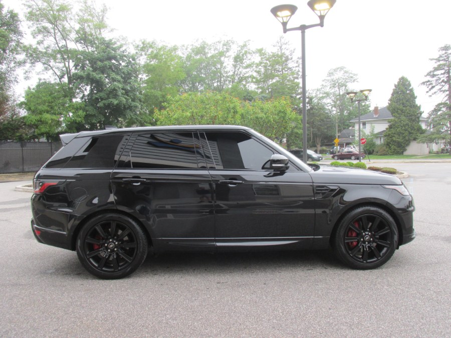 2022 Land Rover Range Rover Sport Turbo i6 MHEV HST photo