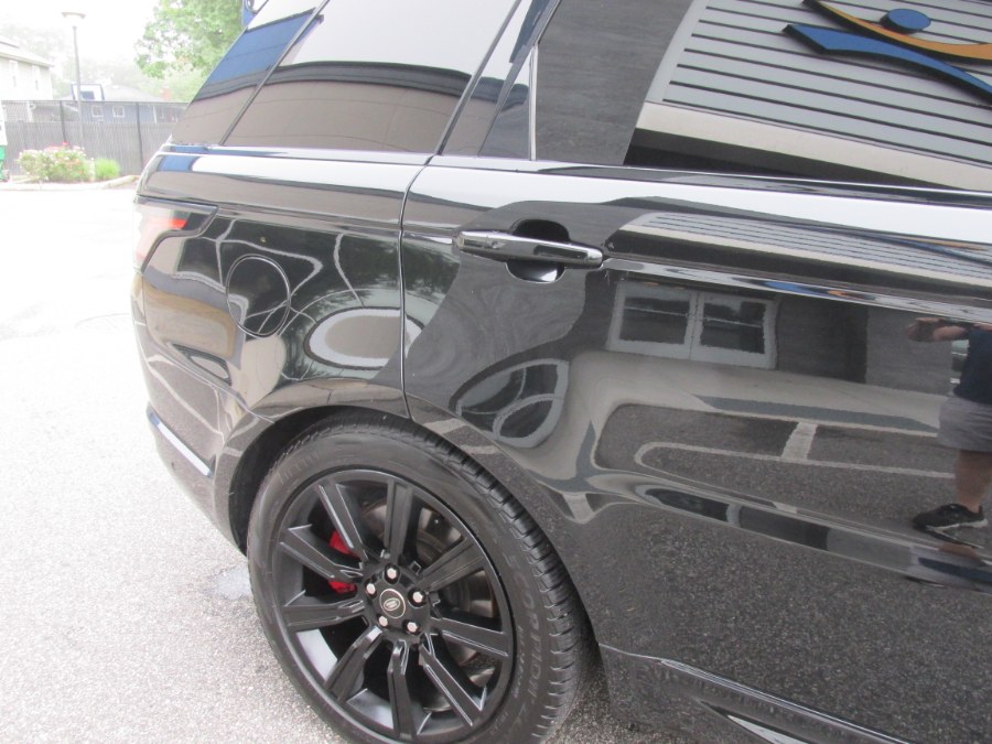 2022 Land Rover Range Rover Sport Turbo i6 MHEV HST photo