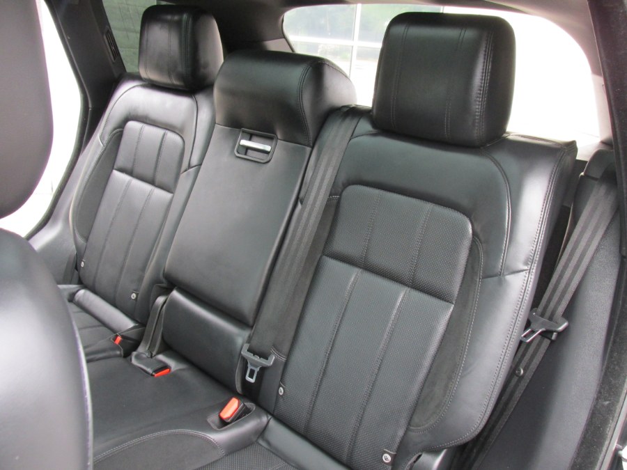 2022 Land Rover Range Rover Sport Turbo i6 MHEV HST photo