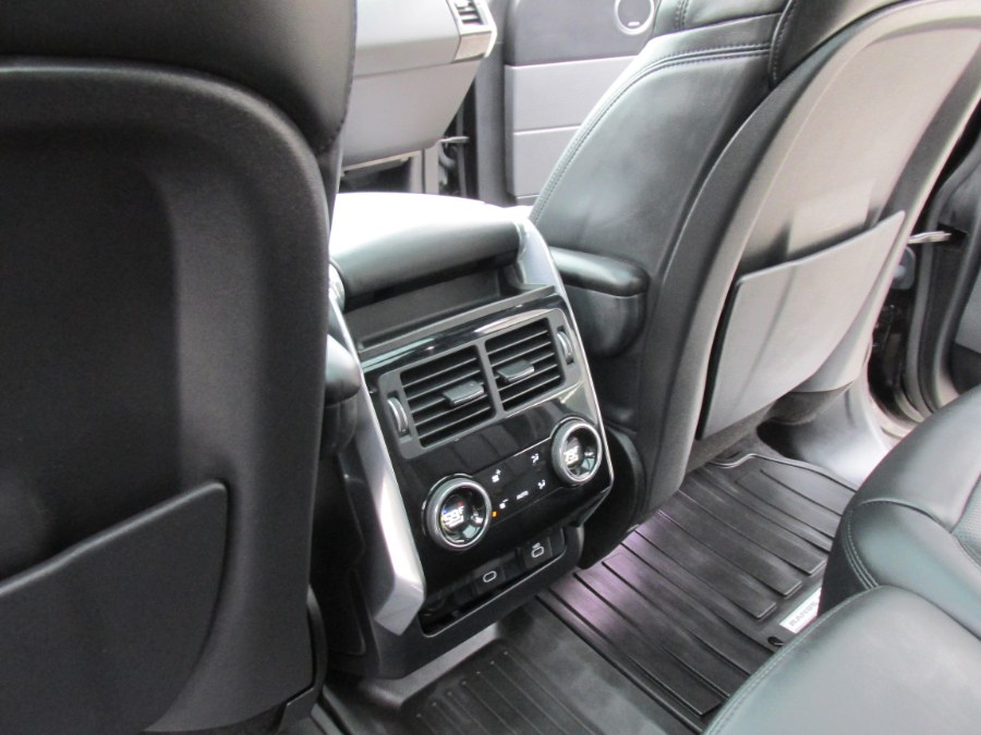 2022 Land Rover Range Rover Sport Turbo i6 MHEV HST photo