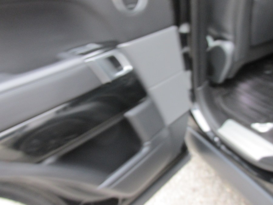 2022 Land Rover Range Rover Sport Turbo i6 MHEV HST photo
