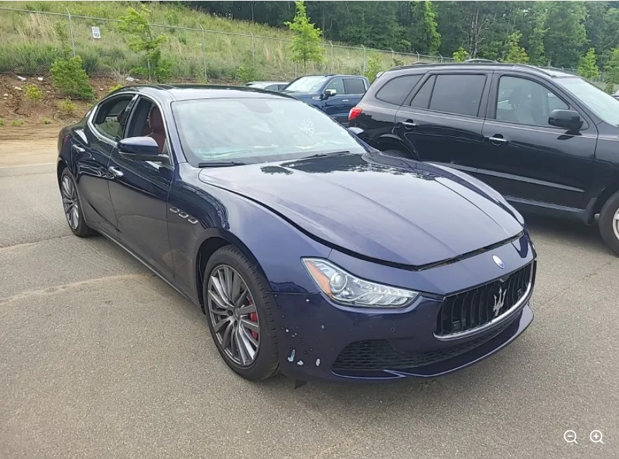 2017 Maserati Ghibli photo 3