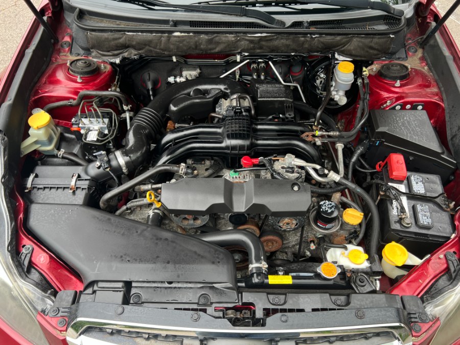 2013 Subaru Legacy 2.5i Premium photo