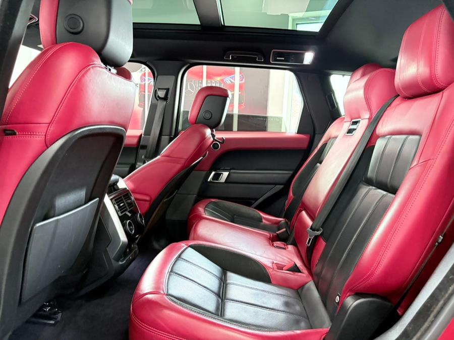 2020 Land Rover Range Rover Sport Turbo i6 MHEV HST photo