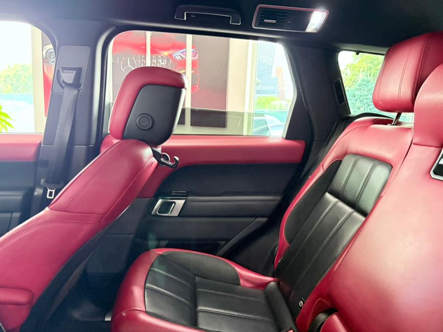 2020 Land Rover Range Rover Sport Turbo i6 MHEV HST photo