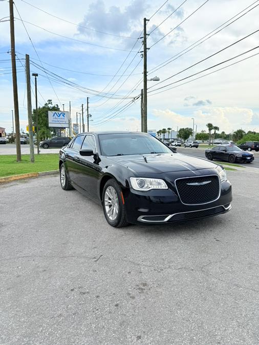 2016 Chrysler 300 4dr Sdn Limited RWD photo