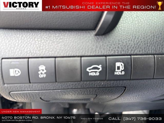 2022 Toyota Camry SE Nightshade photo