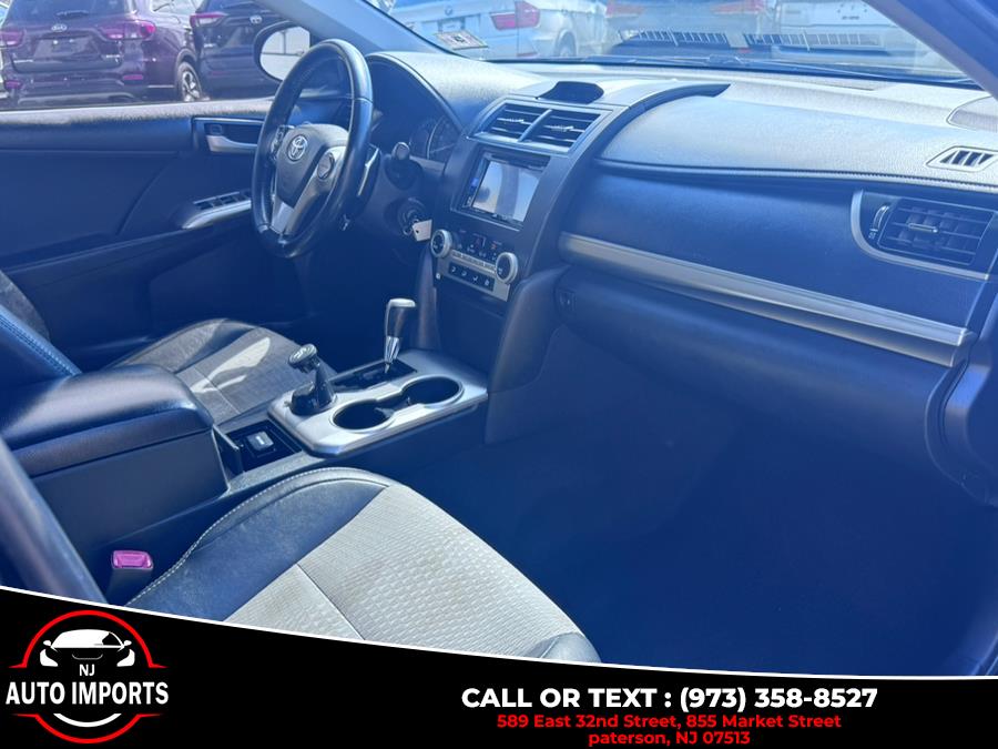 2014 Toyota Camry L photo