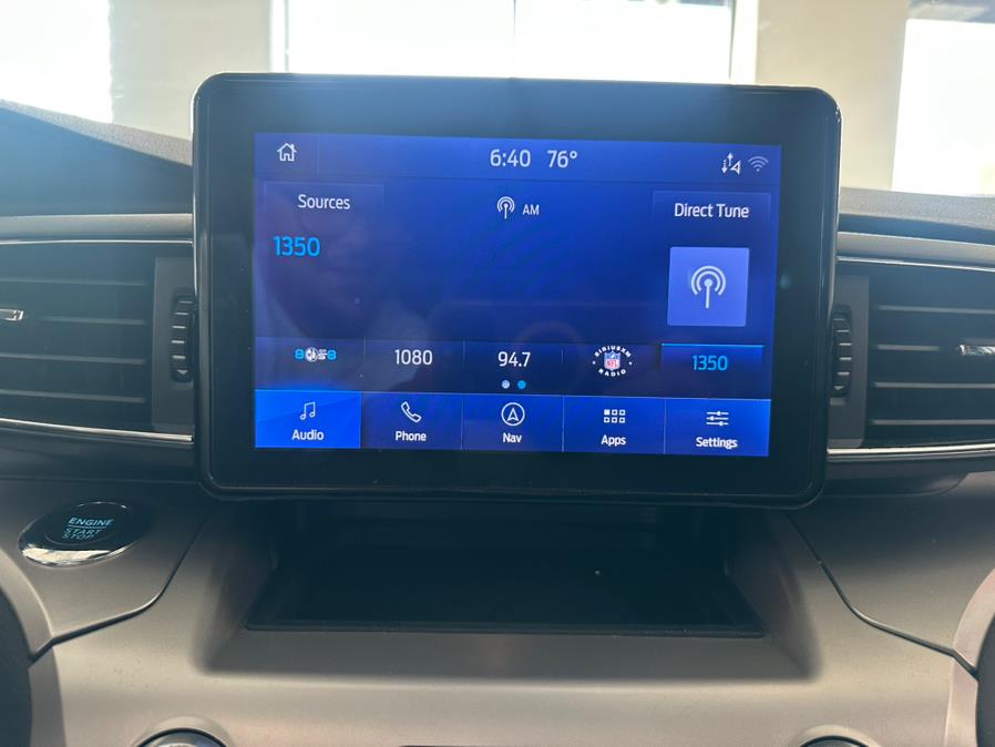 2022 Ford Explorer XLT 4WD photo