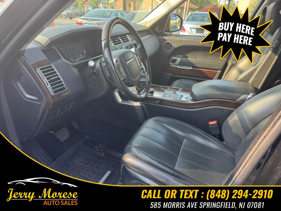 2015 Land Rover Range Rover 4WD 4dr HSE photo