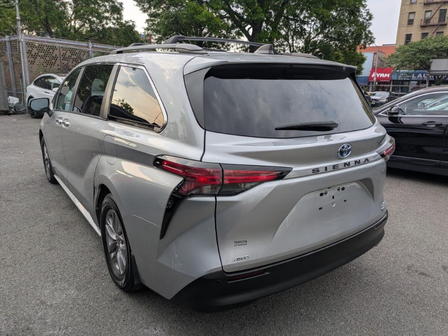 2021 Toyota Sienna XLE AWD 7-Passenger (Natl) photo