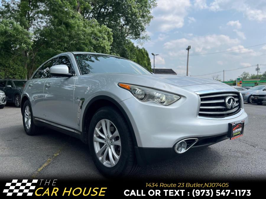 2016 Infiniti QX70 RWD 4dr photo