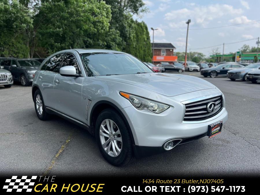 2016 Infiniti QX70 RWD 4dr photo