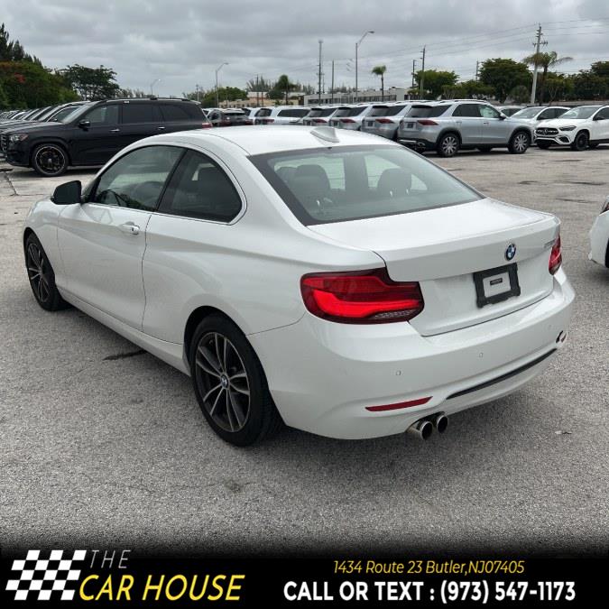 2019 BMW 2 Series 230i Coupe photo