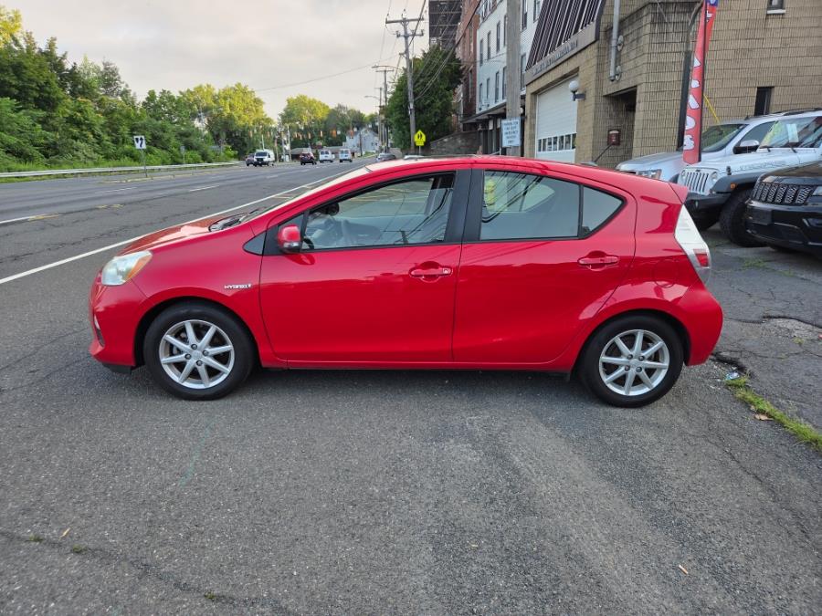 2013 Toyota Prius c Three