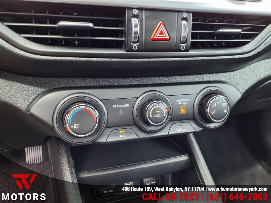 2023 Kia Forte LXS photo 20