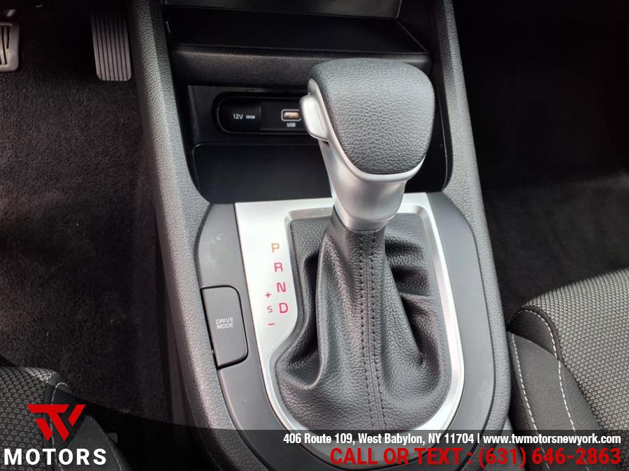 2023 Kia Forte LXS photo 21