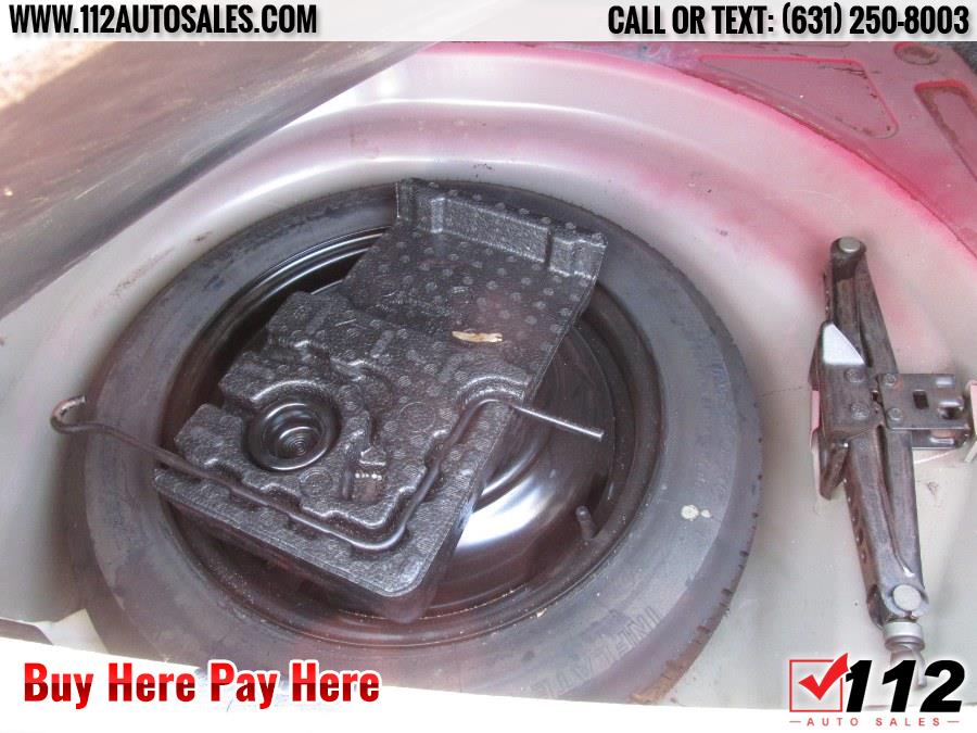 2016 Toyota Corolla S; Le; l