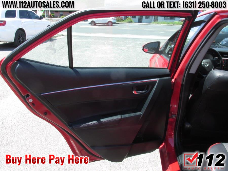 2016 Toyota Corolla S; Le; l