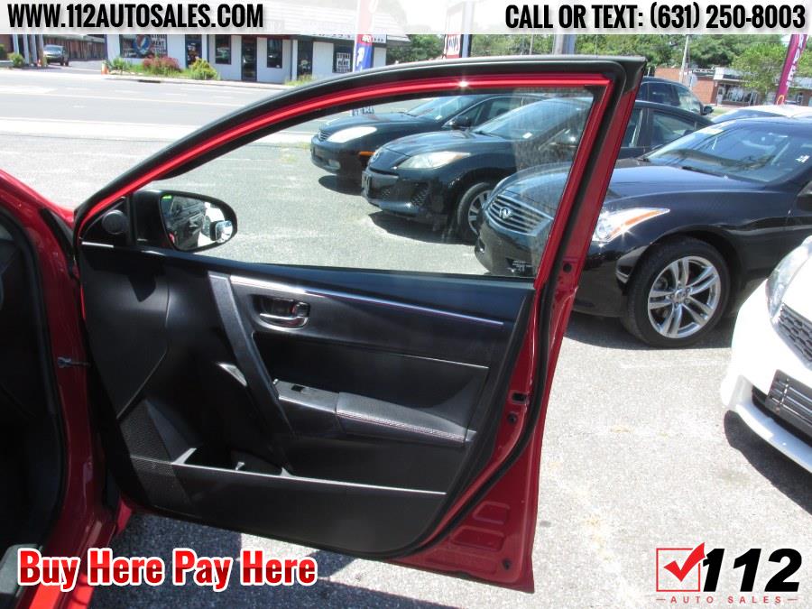 2016 Toyota Corolla S; Le; l