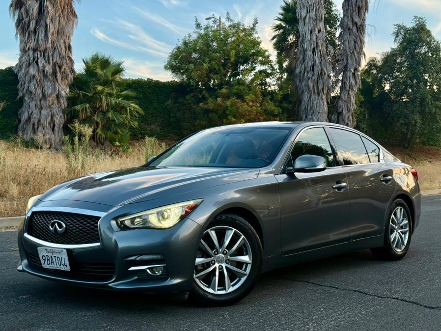 2015 Infiniti Q50 Premium