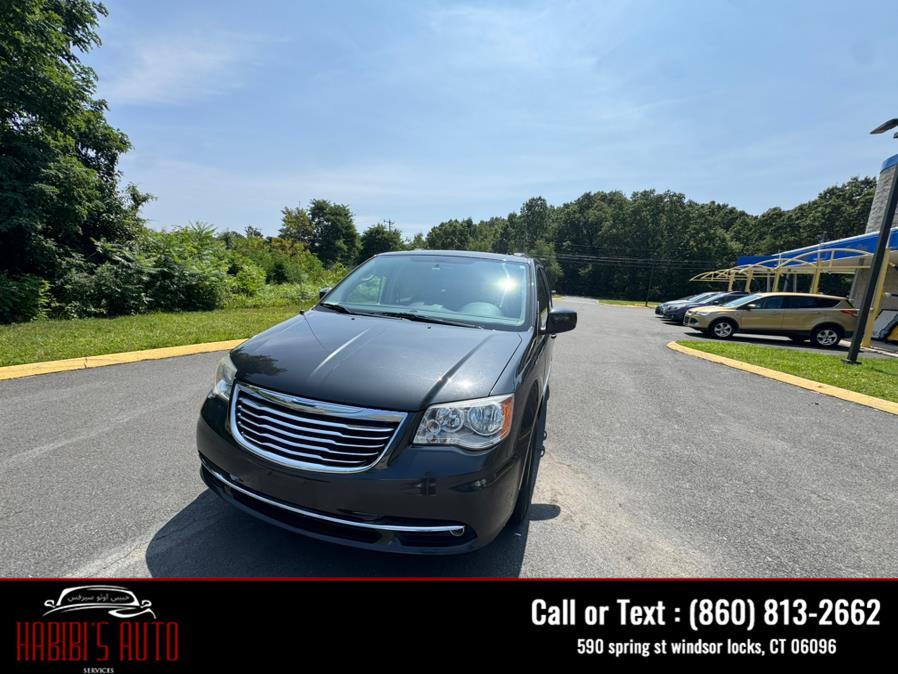 2012 Chrysler Town and Country Touring