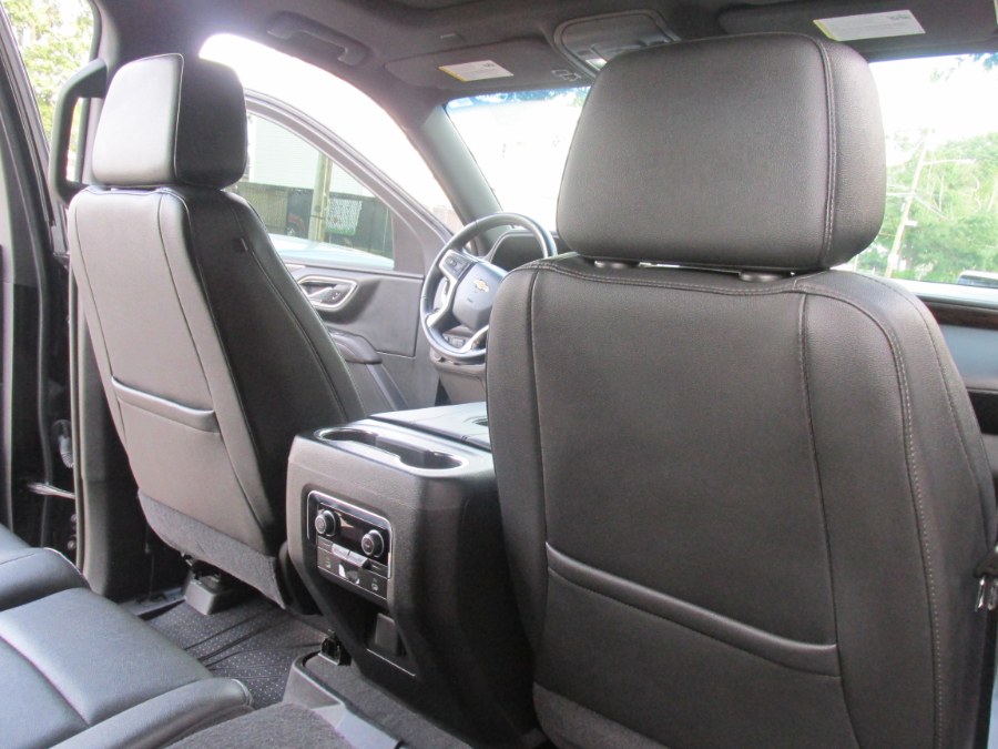 2021 Chevrolet Suburban LT photo 28