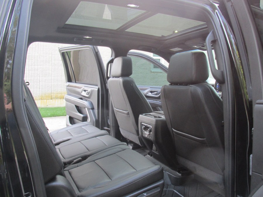 2021 Chevrolet Suburban LT photo 63