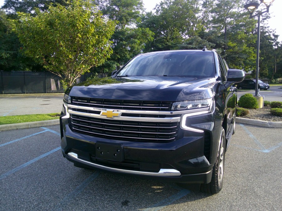 2021 Chevrolet Suburban LT photo 11