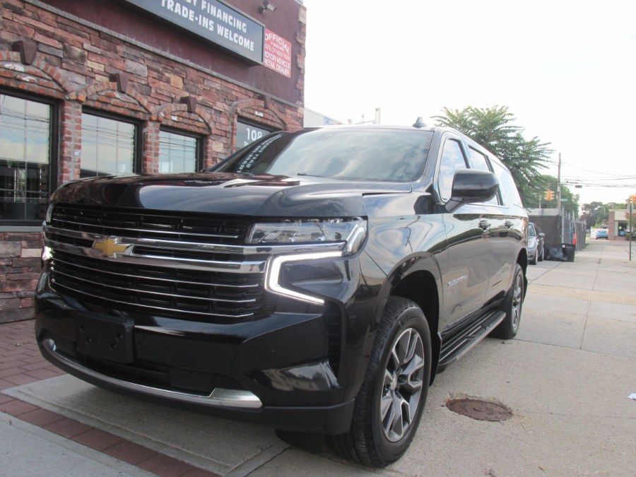2021 Chevrolet Suburban LT photo 25